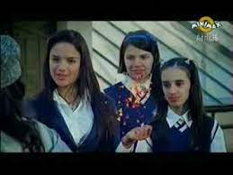 Eu si mia, o poveste fantastică devine realitate pentru mia. Eu Si Mia Sezonul 1 Episodul 1 Partea 1 Youtube