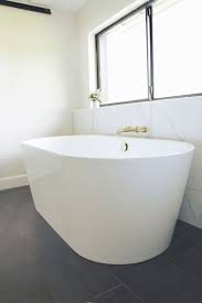 7 076 просмотров 7 тыс. Wall Mounted Faucet Freestanding Tub Faucet Free Standing Bath Tub Wall Faucet