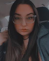 Mariah Ann's Instagram, Twitter & Facebook