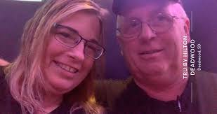 Julie Tangen and Douglas Moos' Wedding Website