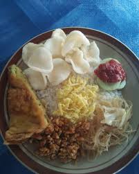 Banyak sisa putih telur dikulkas, manfaatkan untuk masak telur dadar ini. New The 10 Best Food With Pictures Nasi Uduk Telor Dadar Harga 9 500 Aja Sarapan Pagi Nasiuduk Nasiudukjakartapakmul Nasiudu Sarapan Telor