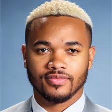 Janet Crouse's Instagram, Twitter & Facebook