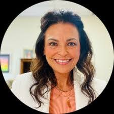 Keshia Ingram's Instagram, Twitter & Facebook