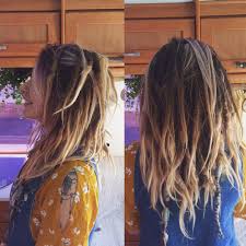 Half Rasta Braids Annie On Instagram I Haven T Seen The Back Of My Head In A While My Dreads Are Getting Rasta Hair Short Dreads Half Dreaded Hair