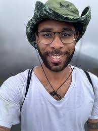 Jonathan Randle's Instagram, Twitter & Facebook