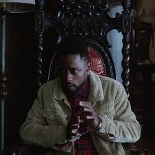 In the first episode of atlanta, aspiring rapper paper boi (brian tyree henry) and his righthand man, darius (lakeith stanfield), visit paper boi's uncle for some career advice. Atlanta S Teddy Perkins Let S Talk About The Ending