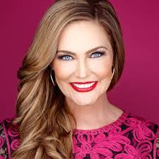 Lynda Chick's Instagram, Twitter & Facebook