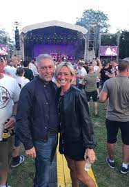 But khalid, who has never laughed before, said all sorts of sweet nothings and laughed saying that he'd do anything for her. 3fljnu0ivhegem