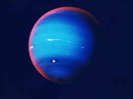 Obserwuje tam mężczyzn, którzy go pociągają, jednak najbardziej podoba mu się młodszy od niego chłopak, maicon. Nasa Descoperire ExtraordinarÄ O ExoplanetÄ AsemÄnÄtoare Lui Neptun Are Cerul Albastru Si O AtmosferÄ ApoasÄ Nasul Tv