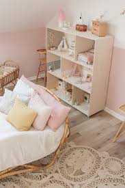 Fabrication D Une Maison De Poupee Maileg In 2020 Home Decor Items Home Decor 21st Century Homes
