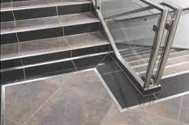 Auch auf treppen haben sich fliesen als robuster, dauerhaft schöner belag bewährt. Fliesenprofil Fliesenprofile Fliesentreppe Treppe Fliesen Kante Schluterschiene Schluterschienen Berlin Potsdam