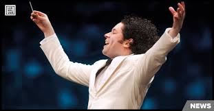 Jim carrey kahvaltısında meme emiyor. The Scoop Gustavo Dudamel Will Become Music Director Of Paris Opera In August 2021