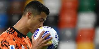 Amalan sunnah idul fitri, menambah pahala di hari kemenangan. Top Skor Liga Italia Akhiri Puasa Gol Ronaldo Mantap Di Puncak