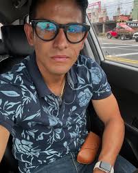 Adrian Vera (@adrianveraburgos90) • Instagram photos and videos