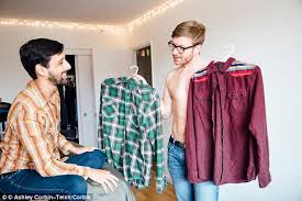 Another thing you must know about how to attract a cancer woman is that family matters. Reddit Thread Sees Gay Men Giving Fashion Tips And Relationship Advice Daily Mail Online