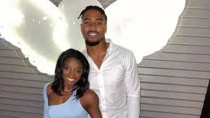 Simone biles is arguably the most recognizable athlete in the world. Who Is Simone Biles Boyfriend All You Need To Know About Jonathan Owens Firstsportz