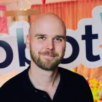 Julia Petti Email & Phone Number