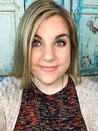 And the last in my trio of Bette. I wanted to have a cohesive theme today.  I needed stability somewhere.