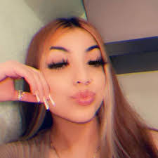 Priscilla Pacheco's Instagram, Twitter & Facebook