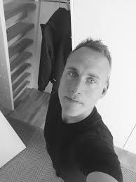 Looking for a male bestie that I can test every new medicine on🤣🤣🤣🤣 NB  don't be afraid of needles 💉and kindly follow 😂