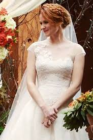 Grey S Anatomy Wedding Dress April Waking Up Peter Langner Strapless Wedding Dress Hair Wedding Dresses Romantic Wedding