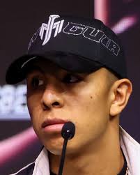 Hypothetical situations in boxing with Devin Haney and Terrence Crawford