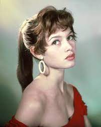 This hair tutorial is inspired by brigitte bardot's hair. Brigitte Bardot On Instagram Brigittebardot Portrait 1950s Bardot Oldschool Vintage Fifties 1950s Brigitte Bardot Brigitte Bardot Young Brigitte