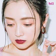 voce2019年4月号 安達祐実 30代 メイク モードメイク 化粧