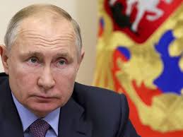 Vladimir putin was elected as president of the russian federation for the fourth time in 2018. Russland Wladimir Putin Gerat Unter Druck Und Lasst Flashmobs Fur Sich Organisieren Politik