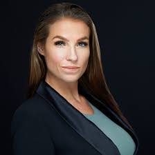 Lee Mccabe's Instagram, Twitter & Facebook