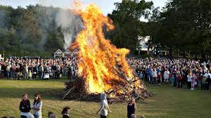 Sankt hans aften in denmark while all of the scandinavian and baltic countries celebrate the summer solstice, the way and day in which each recognize this event varies. Merry Sankt Hans Or Mid Summer Night From Denmark Europe