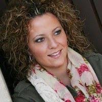 Kari Mathis's Instagram, Twitter & Facebook