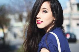 Look: legging preta e sapatilha