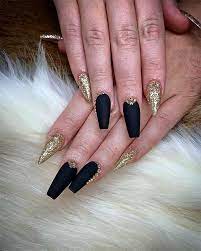 The most popular nail colors include black, red, pink, blue, white, grey, purple, nude, gold and ombre. Matte Black Nails With Gold Accent Nail Matte