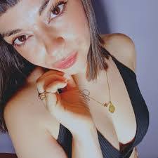 Dulce Varela's Instagram, Twitter & Facebook