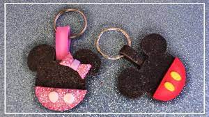 Llaveros De Mickey Mouse Y Minnie Mouse En Goma Eva Llaveros De Mickey Llaveros En Goma Eva Souvenirs En Goma Eva Souvenirs Minnie En este paso a paso, aprendera a usar la tecnica de pincel seco para pintar en espumoso. llaveros de mickey mouse y minnie mouse