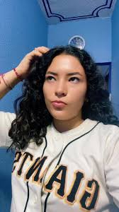 Paz Monroy (@pazmonroy8)