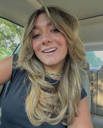 Thanking God every day for this beautiful planet 🤞🏼💗💞🌎☀️🪻🌸🌊🏔️