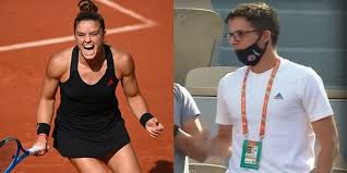 Συνέντευξη μαρίας σάκκαρη στο tennisnews.gr. Maria Sakkarh Kwnstantinos Mhtsotakhs Pws O Ebros Syndeei Thn Koryfaia Tenistria Kai Ton Gio Toy Prw8ypoyrgoy Evros News