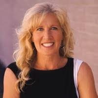 Beth Mcclary's Instagram, Twitter & Facebook