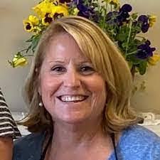 Janet Hipp's Instagram, Twitter & Facebook