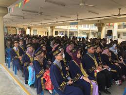 Kemasukan ke tingkatan 6 tidak melalui proses permohonan sebaliknya calon lepasan spm yang layak dan. Ahmad B Maslan ×'×˜×•×•×™×˜×¨ Terbaik Di Seluruh Malaysia Keputusan Stpm Antara Kolej2 Tktn 6 Ialah Kolej Tktn 6 Pontian Saya Hadir Majlis Anugerah Kecemerlangan Stpm Muet Pada 1 4 18 Tahniah Atas Pencapaian