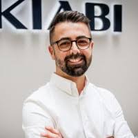 2600+ "Peloso" profiles