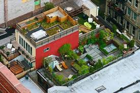 30 Rooftop Garden Design Ideas Adding Freshness To Your Urban Home Freshome Com Rooftop Garden Rooftop Design Rooftop Garden Nyc