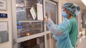 An mrna vaccine has never been cleared by regulators. Pfizer Says Covid 19 Vaccine Is Looking 90 Effective