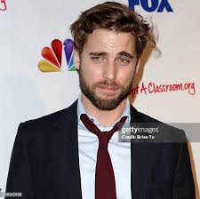 67 Brian Milligan Fotos und hochauflösende Bilder