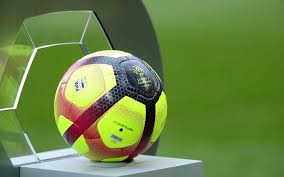 Face à l'évolution constante que connaît ce championnat national français, faire ses pronostics sur la première division revient à analyser divers éléments incontournables. Dn3i75dxbp45 M