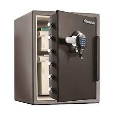 Best Home Safes Reviews In 2020 Waterproof Safe Fire Safe Combination Safe