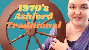 But i think this would be a great first wheel for a new spinner. Refurbishing A Vintage Ashford Traditional Spinning Wheel Youtube