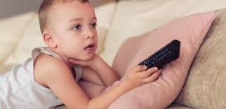 Ist dein kleinkind „sprachfaul, musst du dir erst einmal keine sorgen machen, ob dein kind eine sprachstörung hat. Ratgeber Medienkonsum Von Kleinkindern Fernsehen Ab Wann Sinnvoll